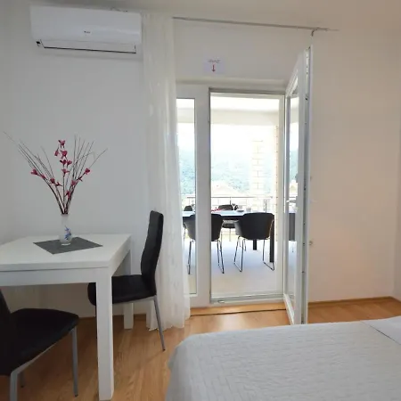 Miro-2 By Interhome Apartmán